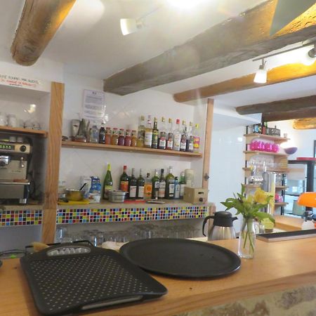 Auberge De La Petite Casserole Revest-des-Brousses 외부 사진
